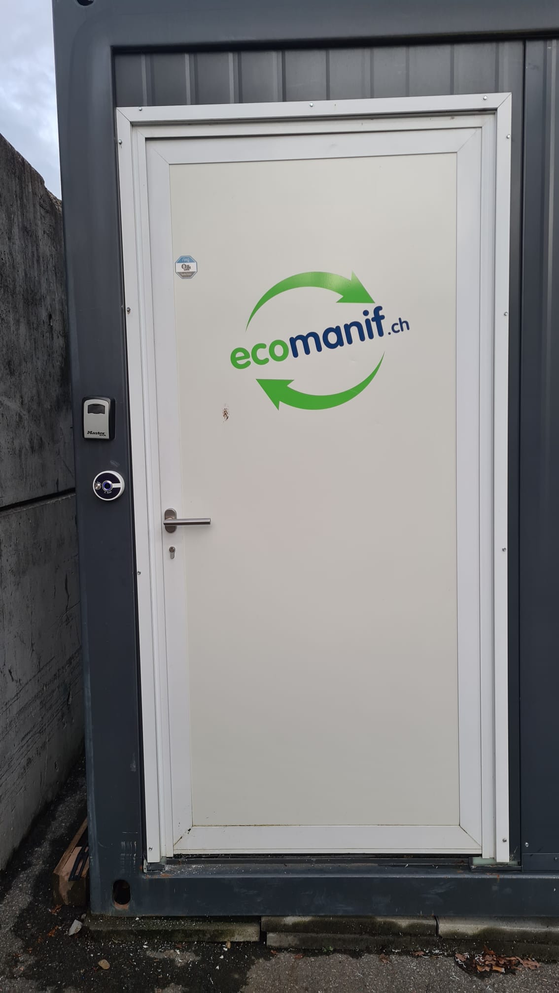 Conteneur Ecomanif équipé avec Cllia